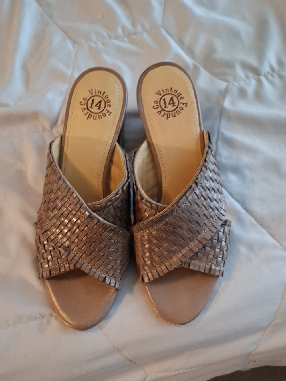 Vintage 1946 Taupe Woven Slide Mules